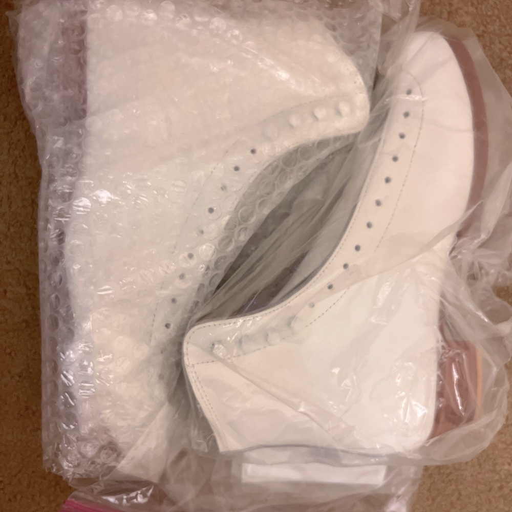 Riedell Mens 297 Artistic Boot Size 9